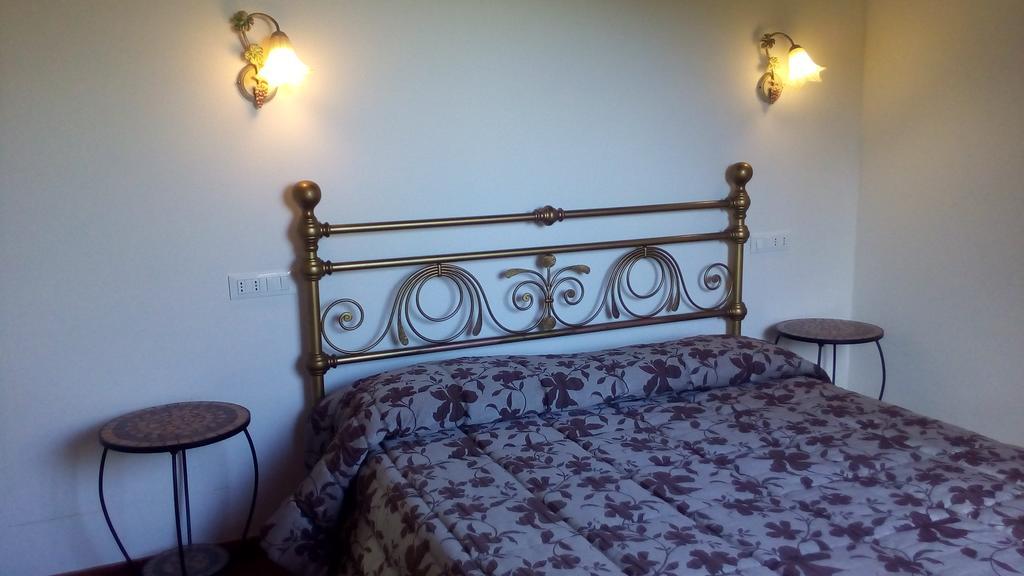 Agriturismo La Chiocciola Поджио-Мурелла Экстерьер фото