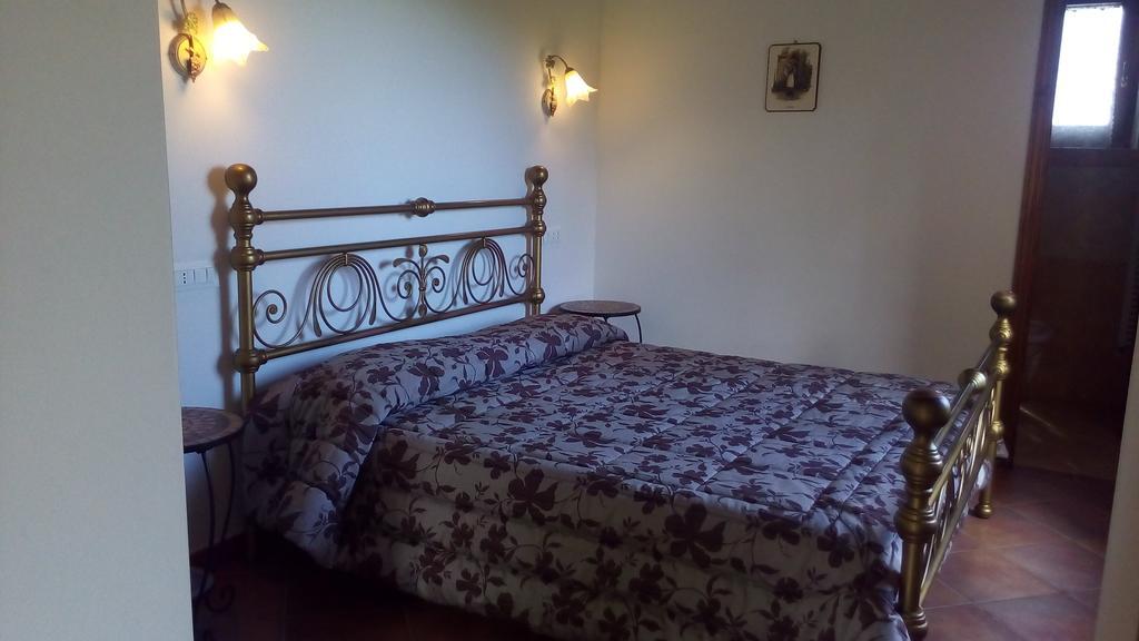 Agriturismo La Chiocciola Поджио-Мурелла Экстерьер фото