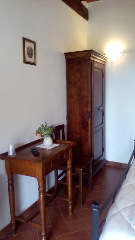 Agriturismo La Chiocciola Поджио-Мурелла Экстерьер фото